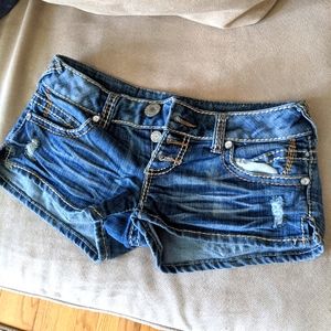 Almost Famous Premium jean shorts